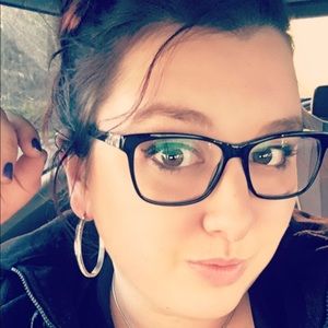 Meet your Posher, Jayme